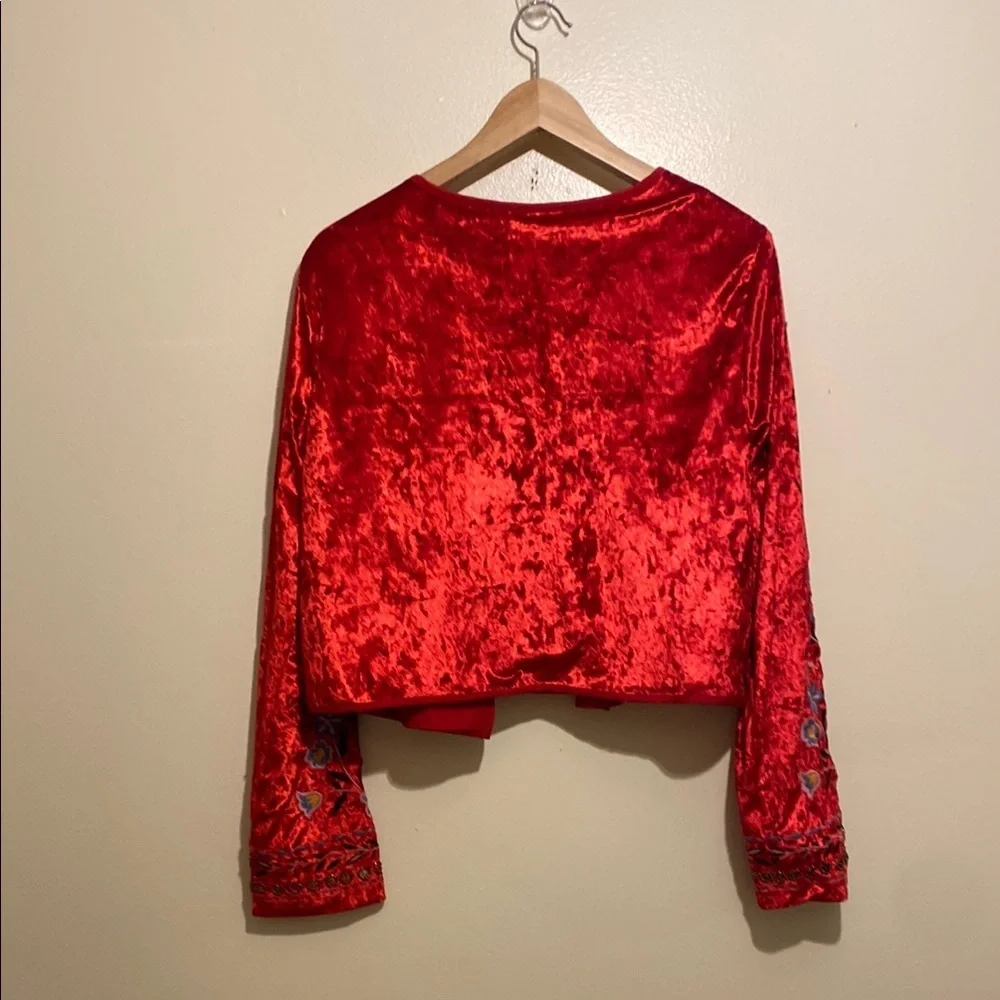 The Pyramid Collection elegant red